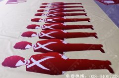 成都家居卖场橱窗装饰物制作