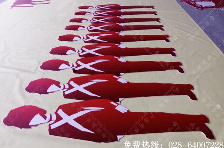 家居卖场橱窗装饰物制作  